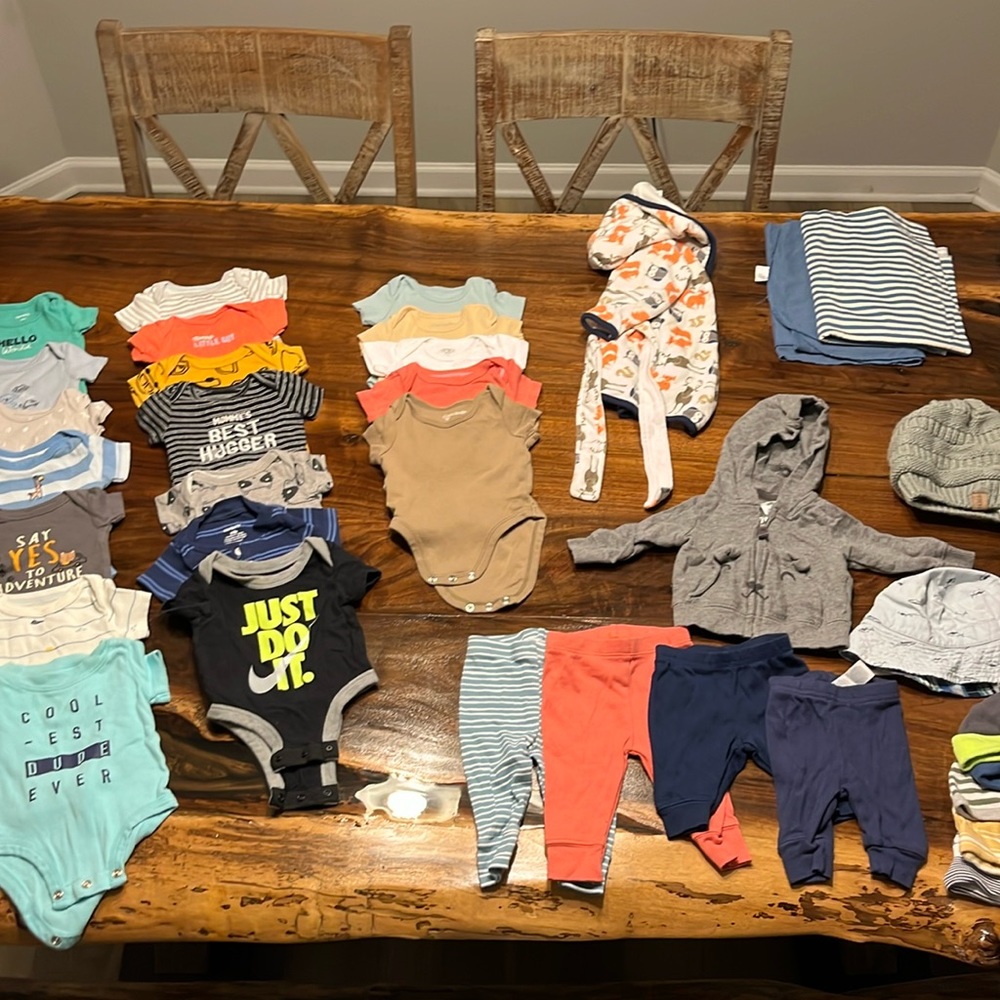 Newborn clothes